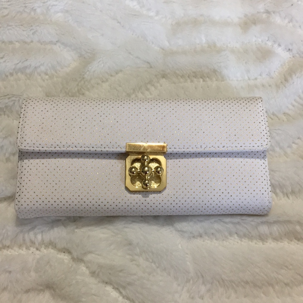 Charming Charlie wallet